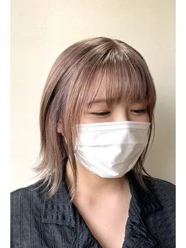 シフォンベージュ