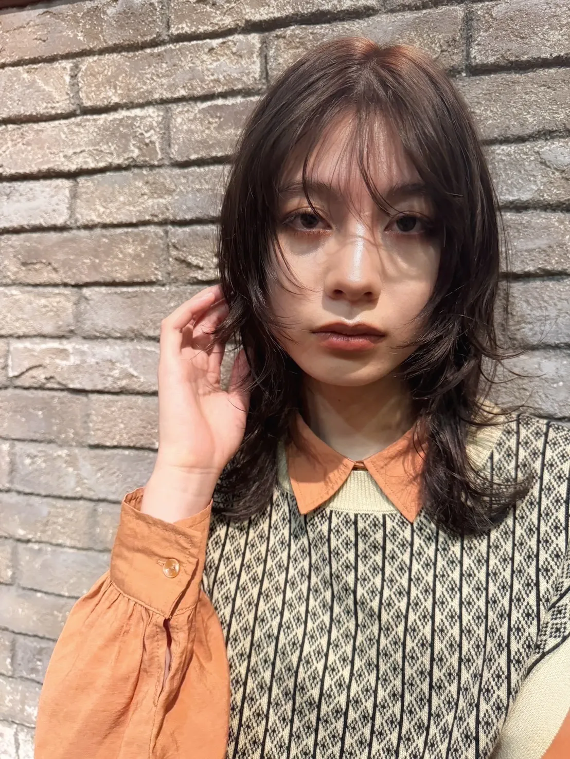 【門真市の美容室】毛先の動きが可愛いミディアムレイヤー|アムヘアー古川橋美容室